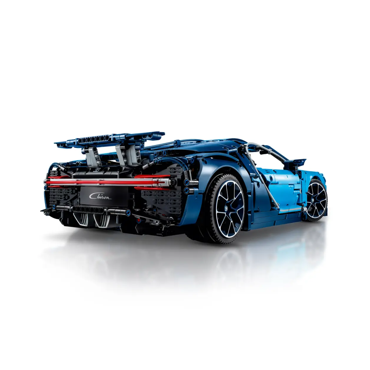 LEGO Technic Bugatti Chiron 42083